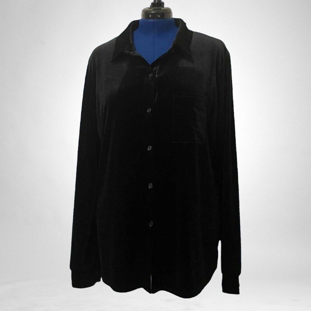 HESED New!! Button front Velvet Top - Black, Size 2X